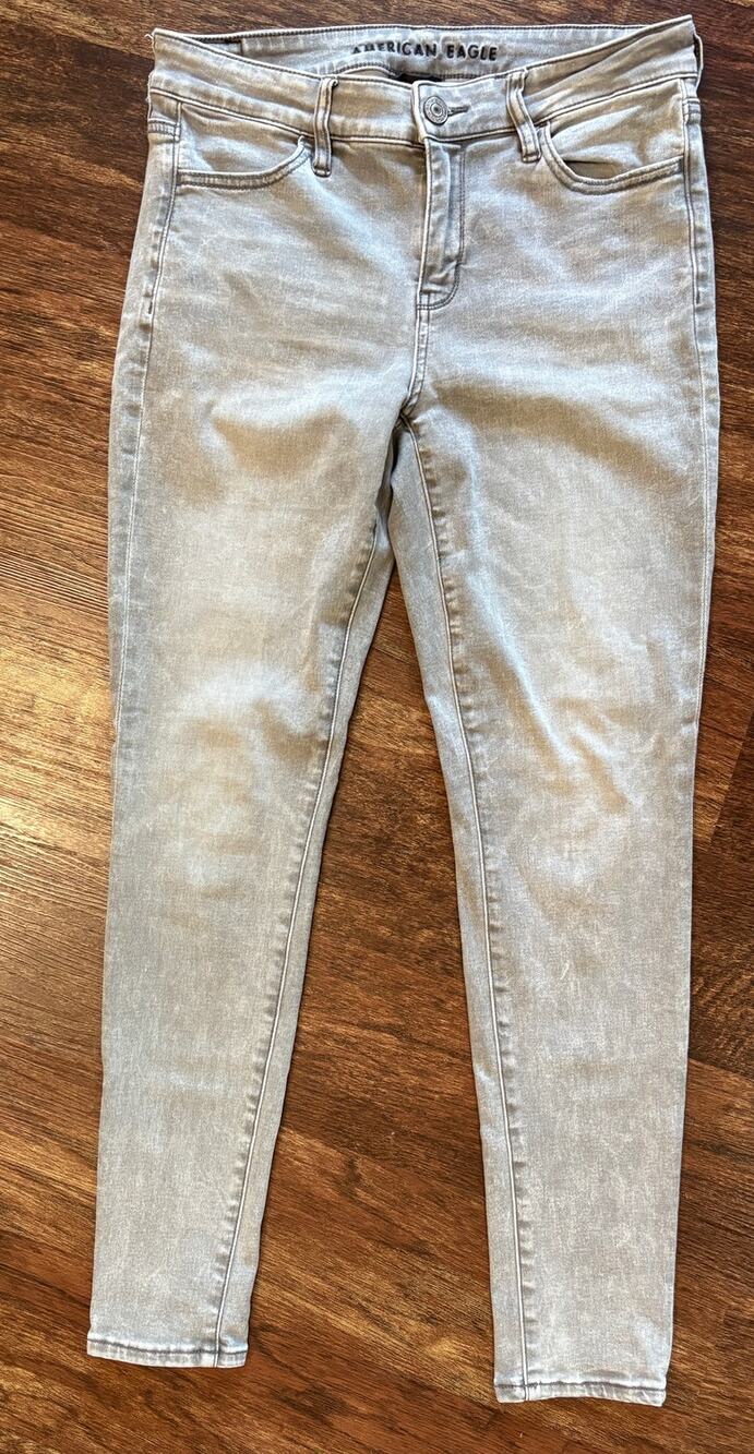 American Eagle Next Level Stretch Jegging Gray Denim Jeans Womens Size 10 Reg